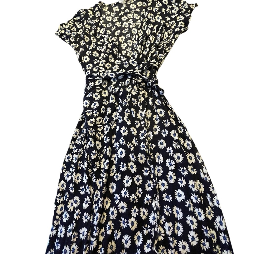 GAP Black and White Floral Midi Dress